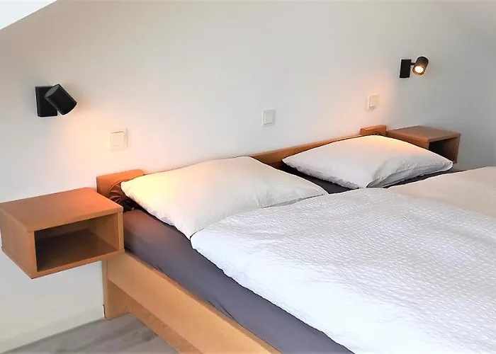 Petrisberg Apartment *